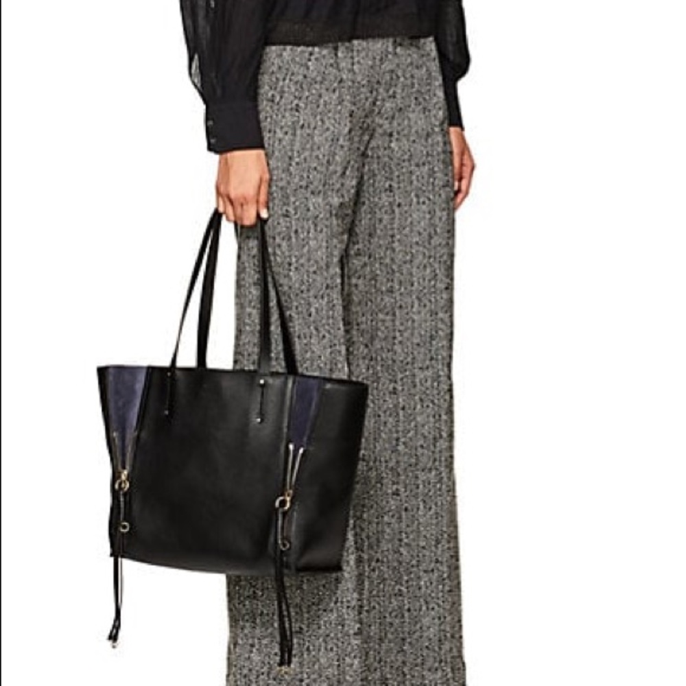 CHLOE Black Leather Tote with Fringe NWT - Picture 3 of 4